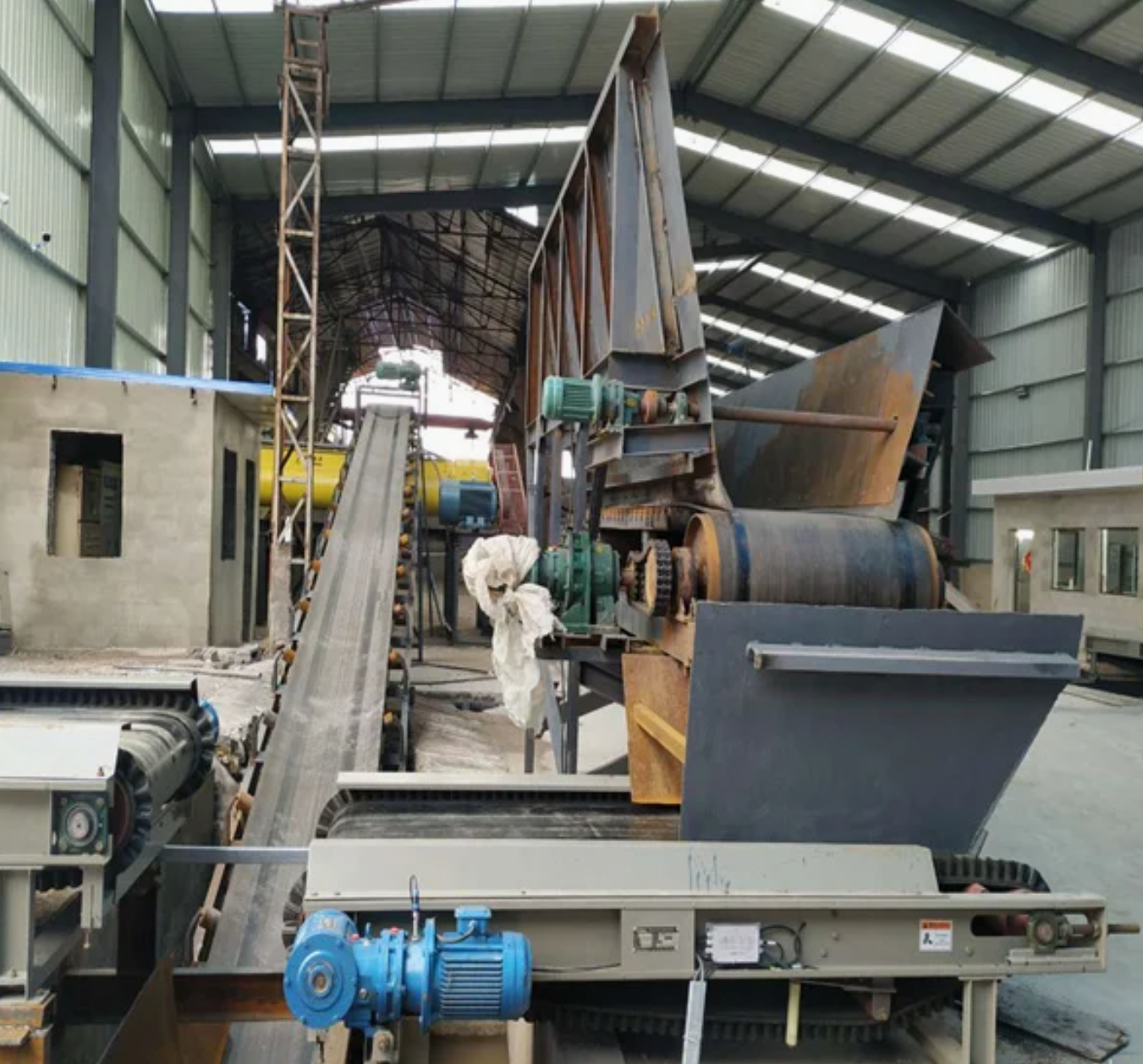 草莓视频91污給料機